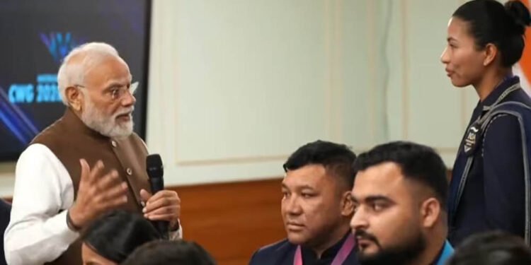 मीराबाई चानू से PM मोदी ने कहा- ‘हर आंसू की बूंद से लगा जैसे गोल्ड मेडल टपक रहा हो’