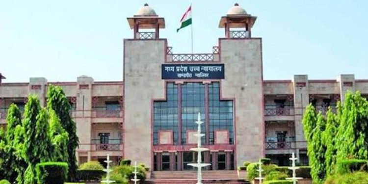 ‘सौतेला बेटा भी बेटा’, दुकान खाली कराने पर ग्वालियर हाईकोर्ट का बड़ा फैसला