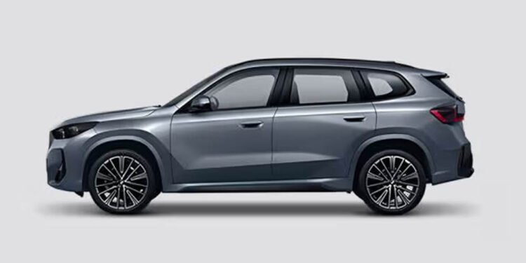 BMW X1 LWB की लॉन्च डेट फाइनल, 21 अगस्त को होगी एंट्री; कंपनी ने शुरू की बुकिंग