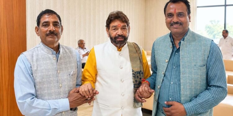 संभागीय अध्यक्ष गौरव सेठ ने राज्य पिछड़ा वर्ग आयोग अध्यक्ष डॉ. रामकृष्ण कुसमारिया से की सौजन्य भेंट