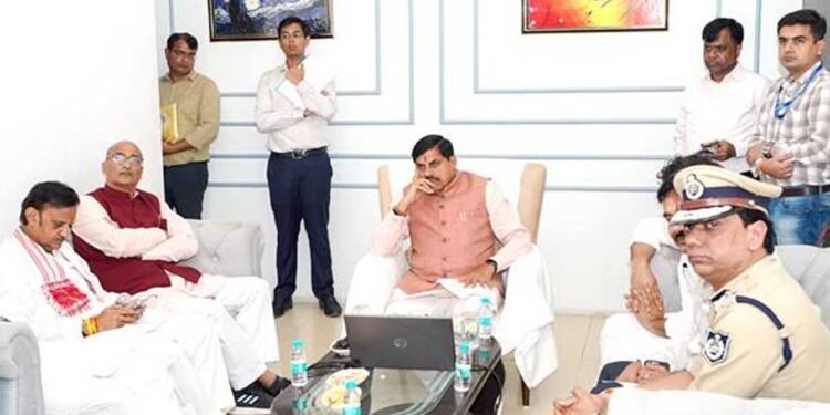 बाढ़ प्रभावितों की सुरक्षा सर्वोपरि, हर व्यक्ति तक पहुंचायेंगे राहत : मुख्यमंत्री डॉ. यादव