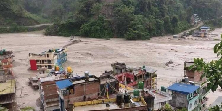 नेपाल में जलप्रलय का कहर! 165 की मौत, 750 से ज्यादा लापता; यूपी-बिहार के सीमावर्ती जिलों में अलर्ट