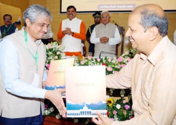 गुणवत्तापूर्ण और संस्कार आधारित शिक्षा राष्ट्र के विकास का आधार : राज्यपाल पटेल