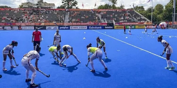महिला हॉकी विश्व कप में भारत का शानदार आगाज, ओलिंपिक सिल्वर मेडलिस्ट चीन को 2-2 पर रोका