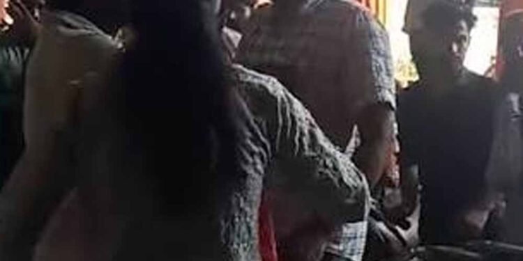 महामाया मंदिर विवाद में FIR के बाद BJP का बड़ा एक्शन, रेहाना को महामंत्री पद से हटाया