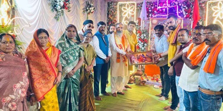 सांसद भोजराज नाग ने सिहावा-नगरी के प्रमुख शिव तीर्थों में की पूजा-अर्चना