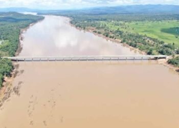 Bastar में डेंजर लेवल के पार इंद्रावती नदी, लगातार बारिश से नदी-नाले उफान पर