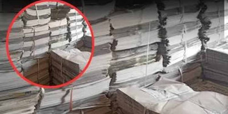 MP में सचिव-सरपंच समेत 3 पर लोकायुक्त केस, बेटे की गाड़ी लगाकर सरकारी खजाने से कराया भुगतान