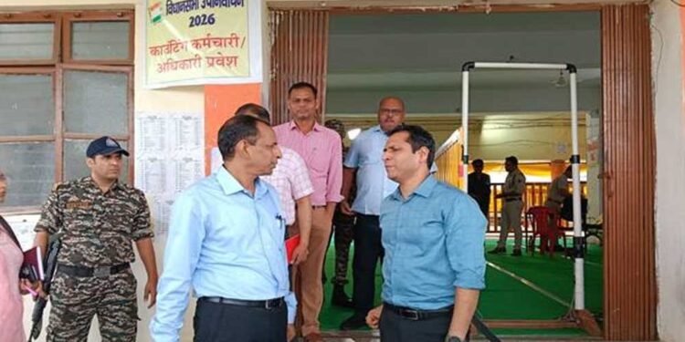 दतिया का फैसला आज; QR कोड से खुलेगा मतगणना हॉल का गेट