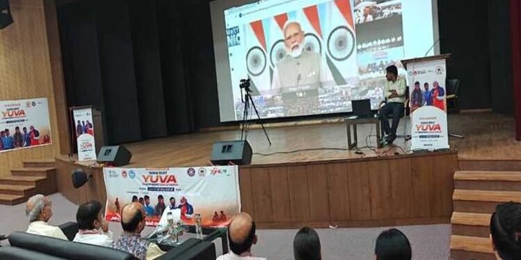 नशा मुक्त युवा शक्ति ही विकसित भारत का आधार है : उप मुख्यमंत्री