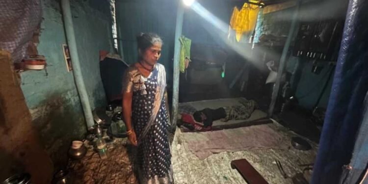 नींद में घरों में घुसा पानी, संभलते-संभलते सब कुछ डूबा; भोपाल की उड़िया बस्ती में बारिश का कहर