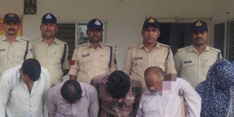 शादी का झांसा देकर कैश-जेवर लूटे, बड़वानी में 24 घंटे में ‘लुटेरी दुल्हन’ गिरोह का पर्दाफाश; पांच गिरफ्तार
