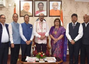 छत्तीसगढ़ में व्यापार और उद्योग के क्षेत्र में व्यापक संभावनाएं, आपसी सहयोग से बढ़ेगा व्यापार- राज्यपाल  डेका