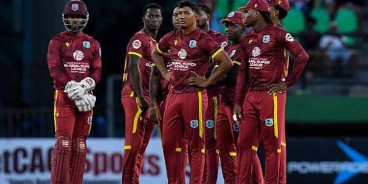 West Indies Cricket Crisis: खिलाड़ियों की सेंट्रल कॉन्ट्रैक्ट फीस में 25% कटौती, बोर्ड ने लिया बड़ा फैसला