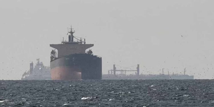 Bab-el-Mandeb पर हूतियों का कब्जा हुआ तो बढ़ेगा भारत का तेल संकट, 3000 KM दूर मंडरा रहा खतरा