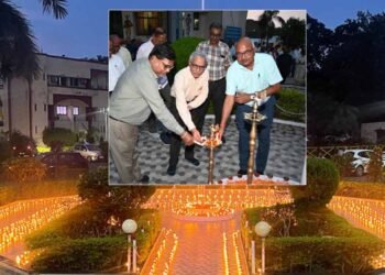 पॉवर कंपनी में प्रबंध निदेशकों ने जलाया  सेवा संकल्प का दीया‘