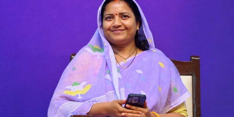 रायपुर : मंत्री  लक्ष्मी राजवाड़े के प्रयासों से भटगांव विधानसभा को बड़ी सौगात, बुंदिया और बड़सरा में खुलेंगे नए धान उपार्जन केंद्र