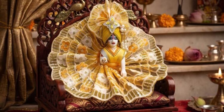 Janmashtami 2026: जन्माष्टमी के लिए सजकर तैयार उज्जैन का सांदीपनि आश्रम, कृष्ण-बलराम-सुदामा पहनेंगे अनोखे वस्त्र
