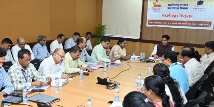 700 सहायक प्राध्यापकों की भर्ती और पदोन्नति प्रक्रिया में अनावश्यक विलंब न करें – उच्च शिक्षा मंत्री टंक राम वर्मा