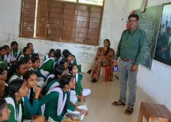 हायर सेकंडरी विद्यालय बिलासपुर एवं हर्रवाह में सेवा संकल्प अभियान के तहत कार्यक्रम आयोजित