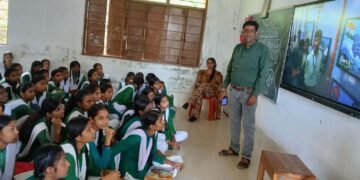 हायर सेकंडरी विद्यालय बिलासपुर एवं हर्रवाह में सेवा संकल्प अभियान के तहत कार्यक्रम आयोजित