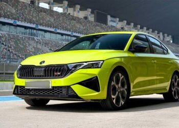 Skoda Octavia RS की भारत में दमदार वापसी, लॉन्च से पहले ही बिक गई थीं सभी कारें