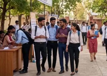 CG में नौकरी का बड़ा मौका: रोजगार मेले में 877 पदों पर होगी सीधी भर्ती, आज ही पहुंचें युवा