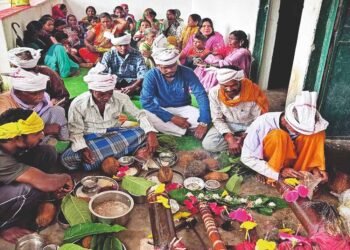 बस्तर में नवाखाई तिहार की शुरुआत, इंद्रावती तट पर लगी विशेष सेवा अर्जी