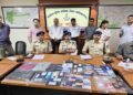 ग्वालियर पुलिस ने विंडसर हिल्स स्थित डुप्लेक्स से संचालित करोड़ों रुपए के साइबर फ्रॉड नेटवर्क का किया पर्दाफाश, पांच आरोपी गिरफ्तार