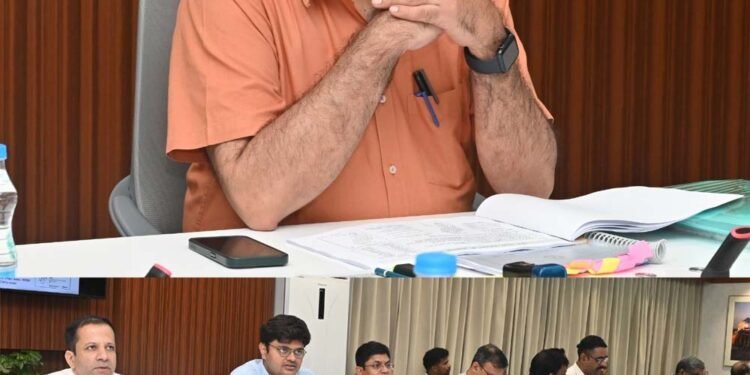 जलग्रहण प्रबंधन के तहत अधिक से अधिक भूमिगत वृद्धि और आजीविका के कार्यो पर जोर