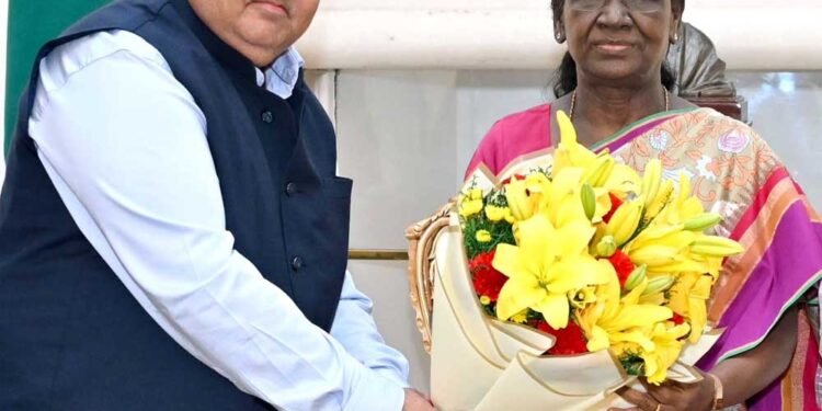 मुख्यमंत्री  विष्णु देव साय के निमंत्रण पर राष्ट्रपति ने स्वीकार किया बस्तर दशहरा के मुरिया दरबार में शामिल होने का आमंत्रण