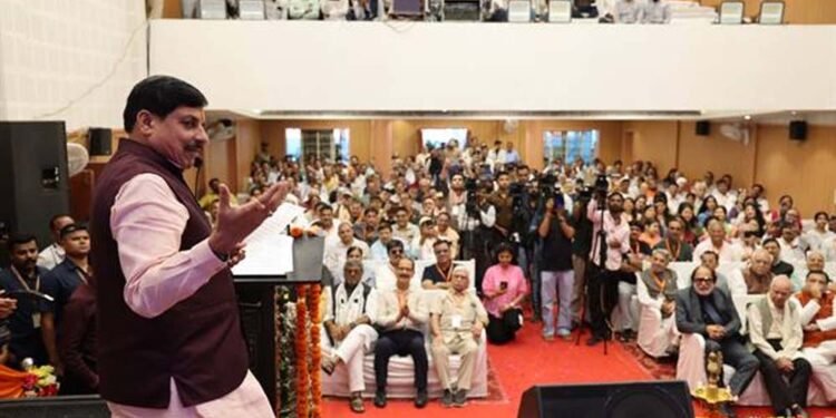 कठिनाईयों और संघर्ष के बावजूद अपनी पहचान और गौरव को बनायें रखने वाले सिंधी समाज पर सभी को गर्व : मुख्यमंत्री डॉ. यादव