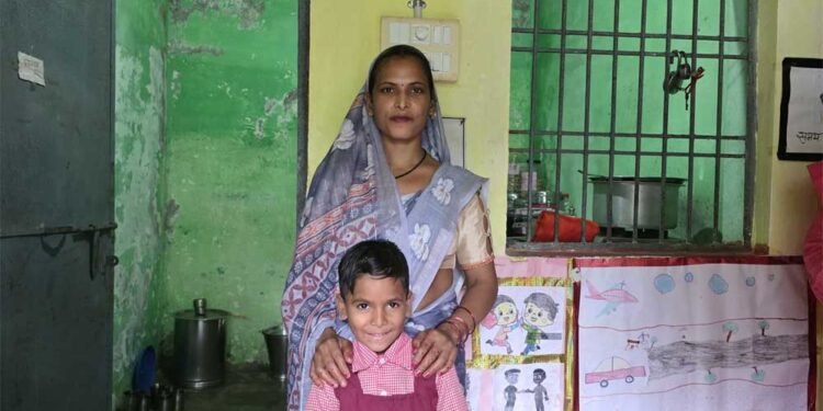 नोनी सुरक्षा योजना से कौशिल्या रजवाड़े की बेटी के सुरक्षित भविष्य की बनी मजबूत नींव