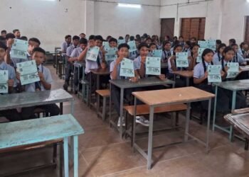 सेवा संकल्प अभियान के तहत विद्यार्थियों को दिया कैरियर मार्गदर्शन