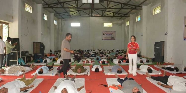 सेवा संकल्प अभियान के तहत दुर्ग में जनसेवा, पर्यावरण संरक्षण और जागरूकता की अनूठी पहल