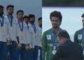 मोहसिन नकवी का सपना चकनाचूर, जन-गण-मन पर सावधान खड़ी रही पाकिस्तान टीम, भारत का दबदबा
