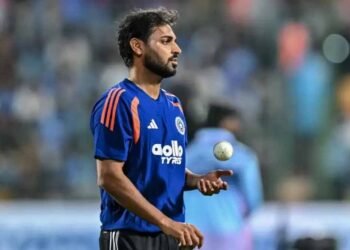 भुवनेश्वर कुमार के लिए न्यूजीलैंड सीरीज बनी बड़ी चुनौती, 3 मैच में सिर्फ 1 विकेट; करियर पर उठे सवाल