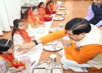 मुख्यमंत्री डॉ. यादव ने मुख्यमंत्री निवास में किया कन्या पूजन