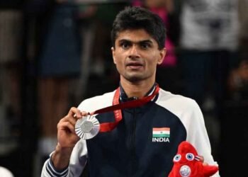 IAS अफसर सुहास यथिराज का एशियन पैरा गेम्स में कमाल, बैडमिंटन में जीता ब्रॉन्ज मेडल