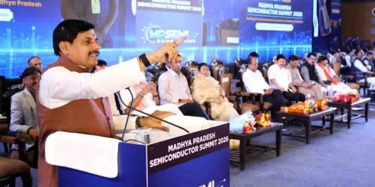 इंदौर में ₹1,200 करोड़ का निवेश करेगी लालवाला इंडस्ट्रीज़, CM मोहन यादव से चर्चा