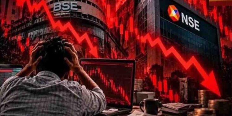 Jio लिस्टिंग से पहले शेयर बाजार में भारी गिरावट, सेंसेक्स-निफ्टी धड़ाम; IT शेयरों में मची बिकवाली