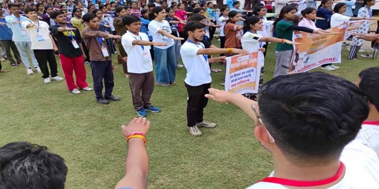 N.S.S. स्वयंसेवकों ने नशे के विरुद्ध ली शपथ नशा न करेंगे ना करने के लिए प्रेरित करेंगे