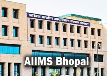 AIIMS भोपाल में 8 घंटे की जटिल बॉटम सर्जरी सफल, ट्रांसजेंडर महिला को मिली नई पहचान