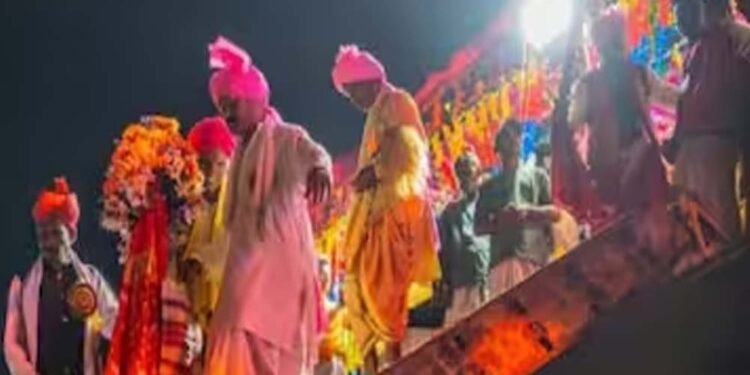 बस्तर दशहरा में रथ चोरी की अनोखी परंपरा, छिपा है समानता का संदेश