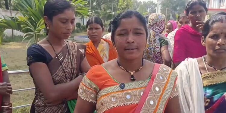 बस्तर में बाढ़ से महिला समूहों की कमाई पर संकट, बैंक किस्तों का बढ़ा बोझ