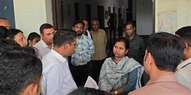 धान खरीदी से पहले गिरदावरी पर विवाद तेज, पटवारियों के बाद कृषि कर्मचारियों ने भी दी हड़ताल की चेतावनी