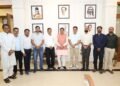 स्वामित्व योजना के क्रियान्वयन में पूर्ण सहयोग करेंगे पटवारी मुख्यमंत्री डॉ. यादव से मिले पटवारी संघ के पदाधिकारी
