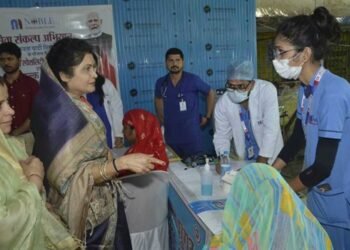 स्वस्थ समाज के निर्माण के लिए स्वास्थ्य के प्रति सजग रहना आवश्यक : राज्यमंत्रीगौर