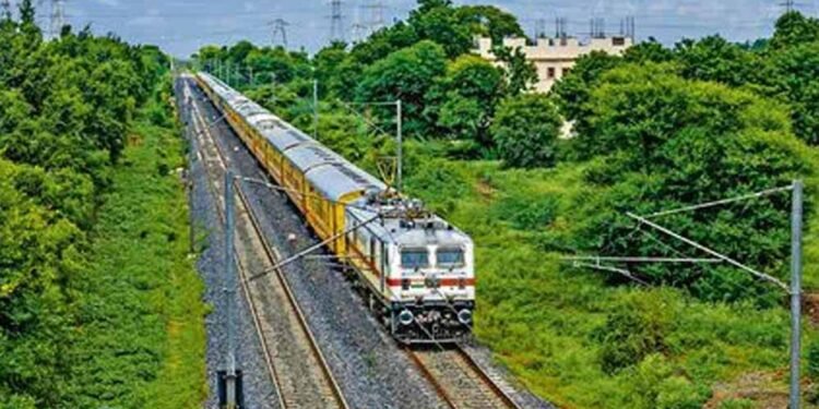 उदयपुर-दिल्ली के बीच चलेगी साप्ताहिक स्पेशल ट्रेन, यात्रियों को मिलेगी राहत